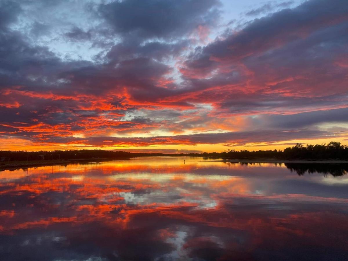 Sandbar Motel Lakes Entrance Zewnętrze zdjęcie