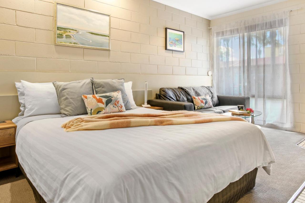 Sandbar Motel Lakes Entrance Zewnętrze zdjęcie